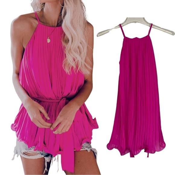 Endless Rose Pleats to Meet You Tie Top Magenta Size Medium NWT - Picture 2 of 12